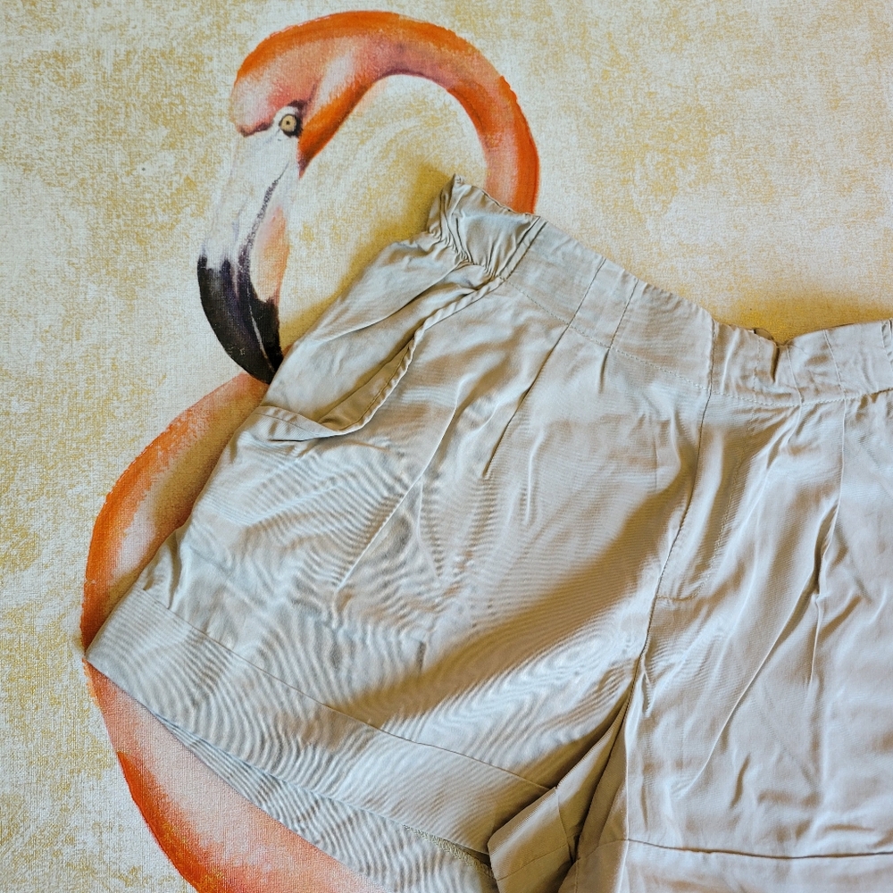3/$25 Workshop Andrea Jovine Shorts Lyocell Khaki Tan Elastic Large